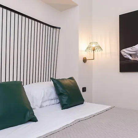 Alojamento de Acomodação e Pequeno-almoço Il Salotto Della Regina Nápoles