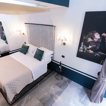 Il Salotto Della Regina 3* 나폴리