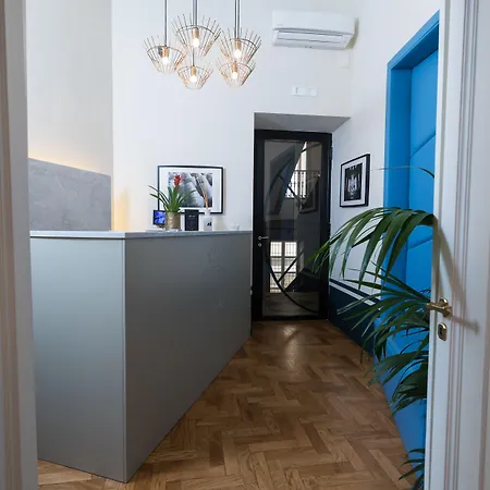 호텔 Il Salotto Della Regina 3*