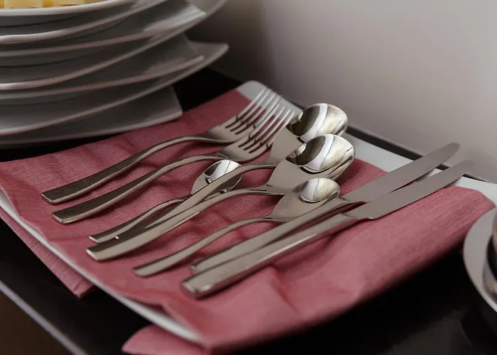 Il Salotto Della Regina Napels